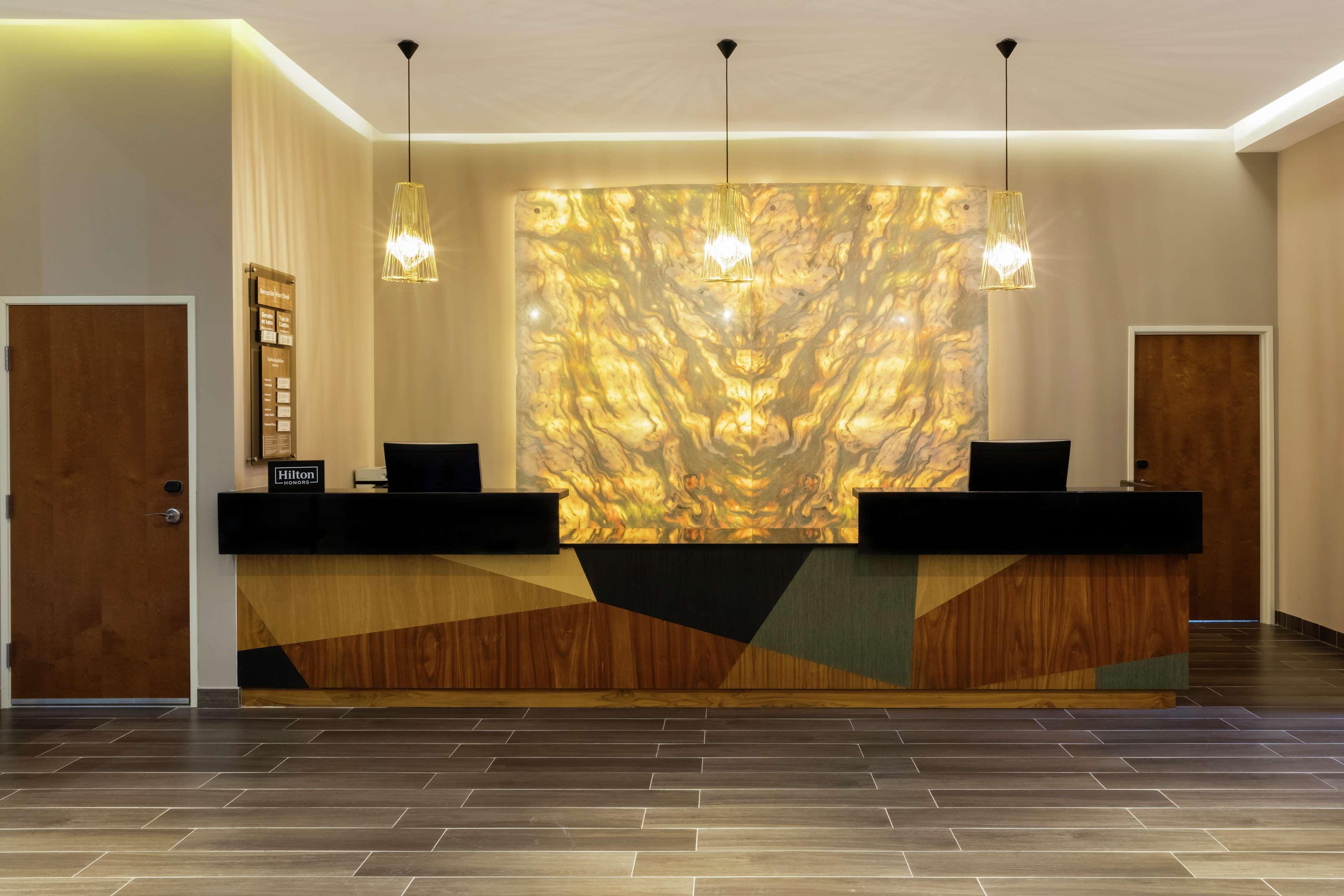 Hilton Garden Inn Salamanca Esterno foto
